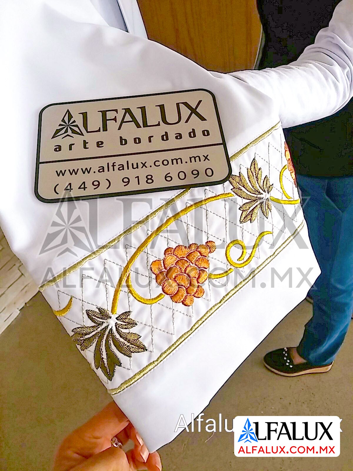 03 UVAS Bronce TIERRA Alba 434